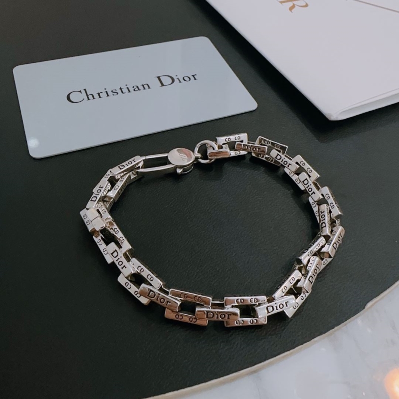 chr1st1an D10r necklaces